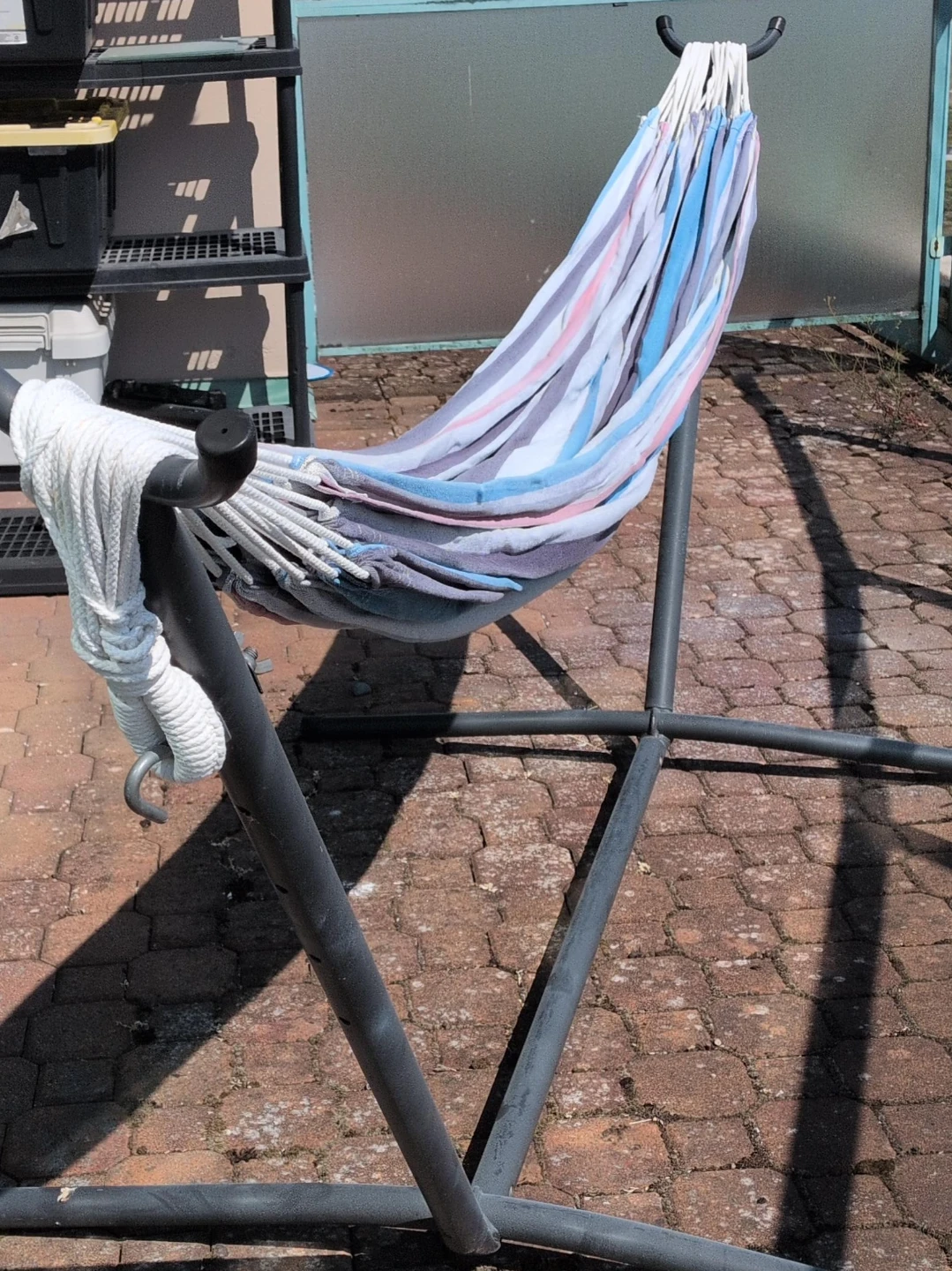 Vivere Hammock with Stand