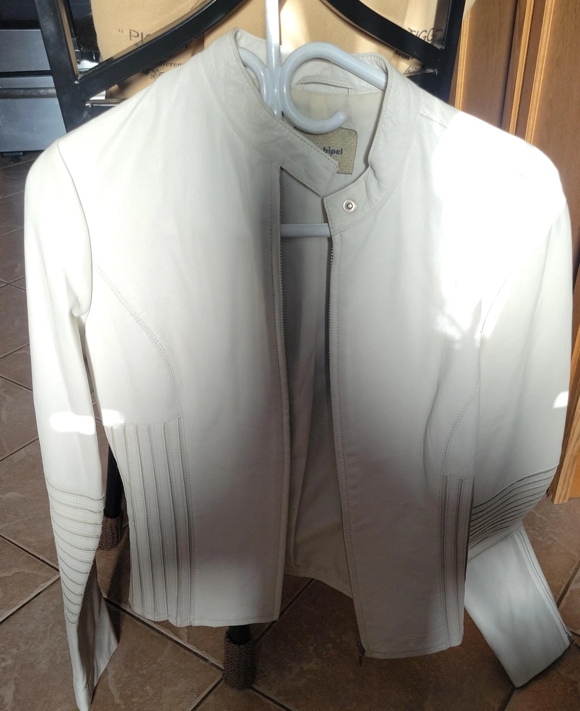 Conbipel Cream Leather Jacket