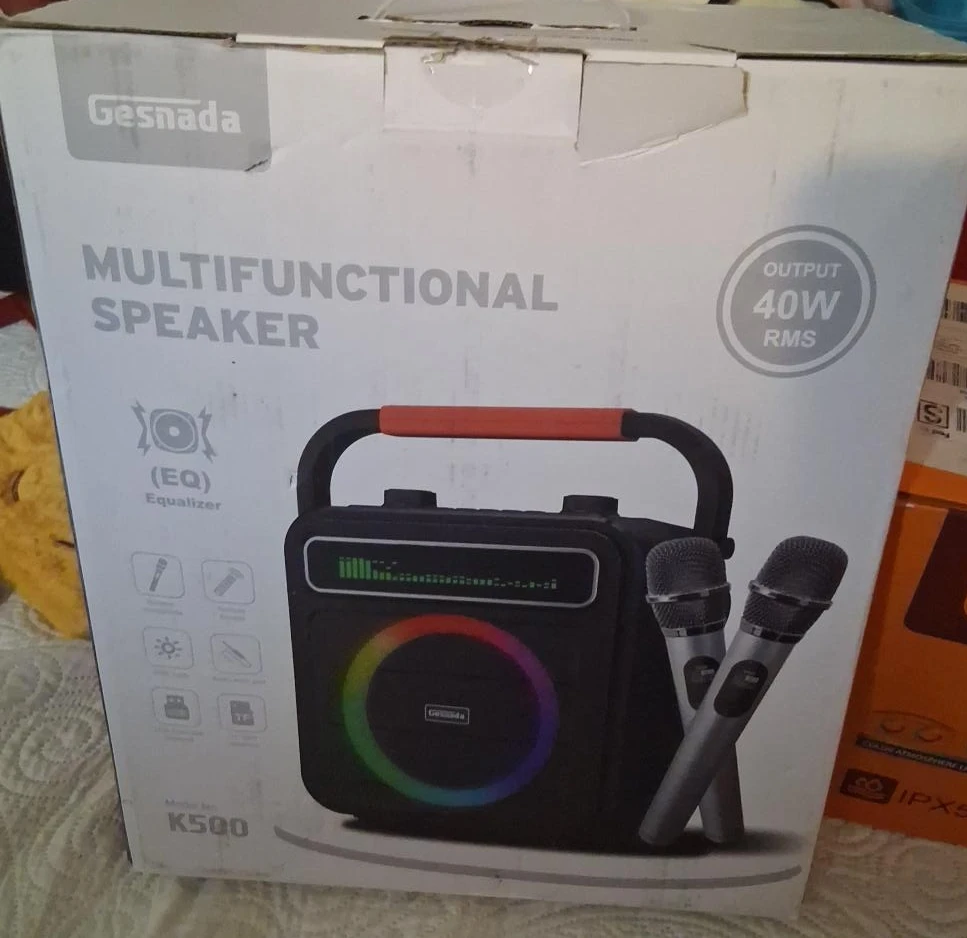 Gesnada K500 Multifunctional Speaker with 2 Microphones