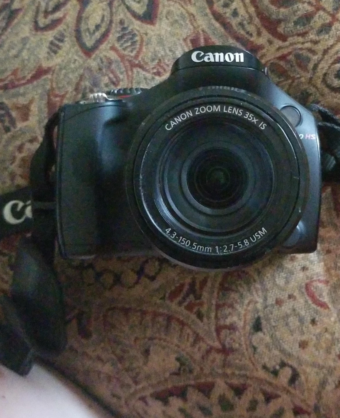 Canon Zoom Lens 35x IS Digital Camera