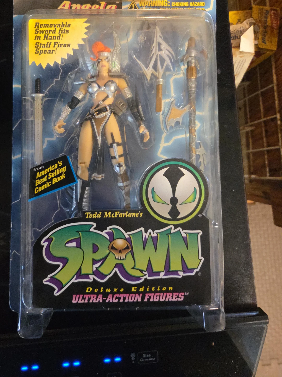 Todd McFarlane's Spawn Deluxe Edition Angola Ultra-Action Figure
