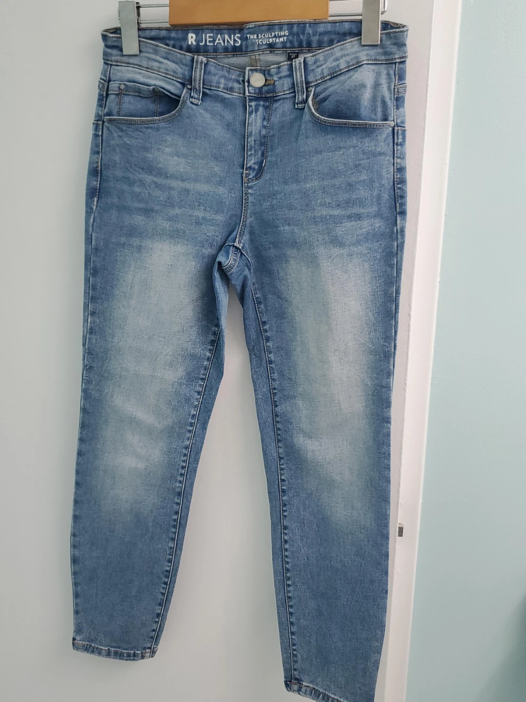 Reitmans Jeans "The Sculptant" Petite Jeans - Size 27