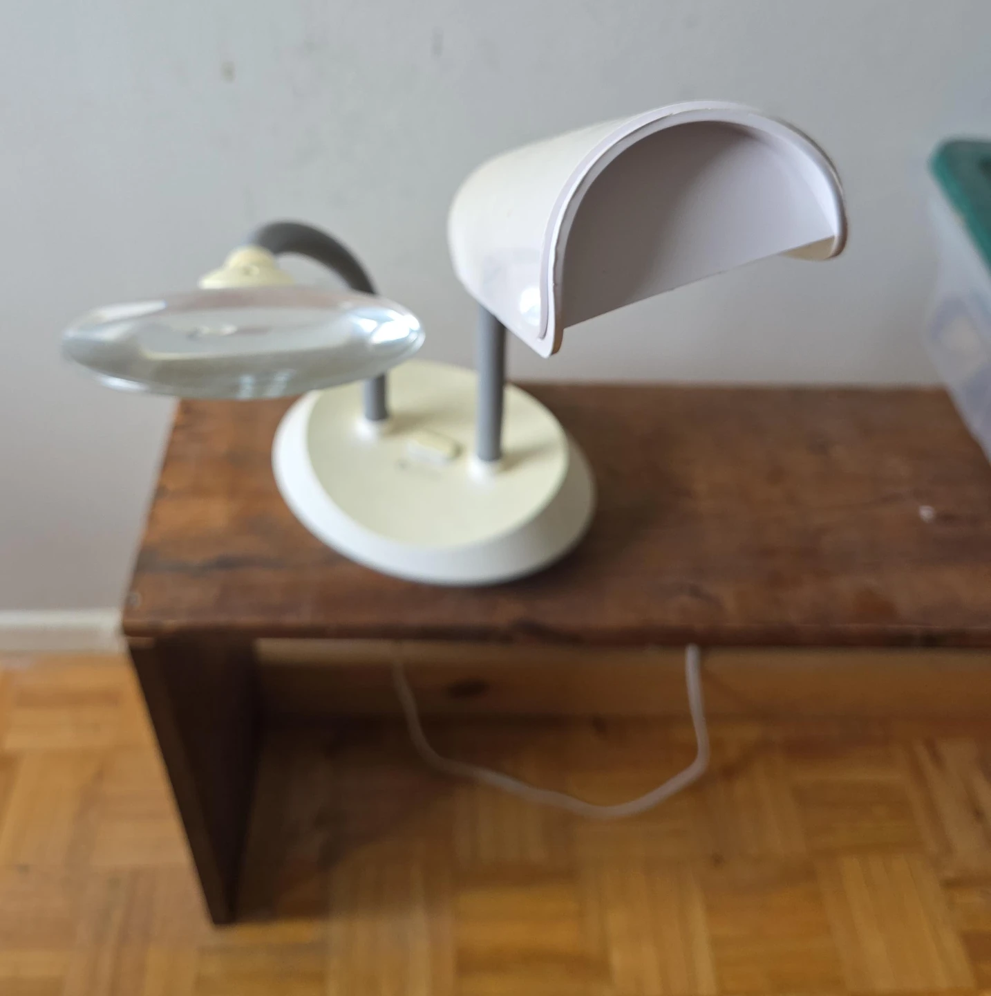 Desk Lamp with Magnifying Glass