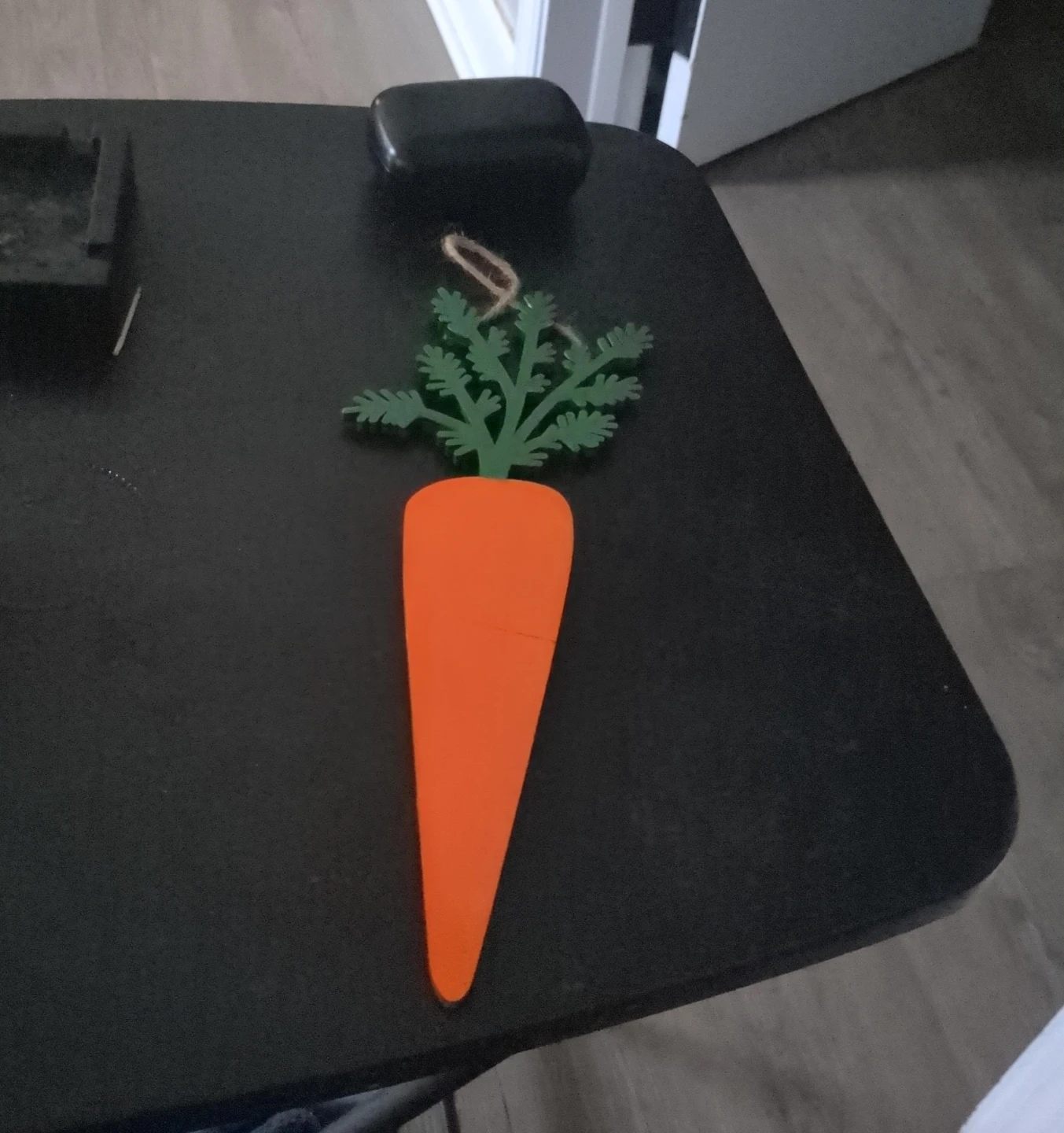 Wooden Carrot Door Hanger