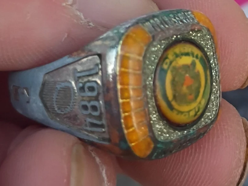 1984 Class Ring