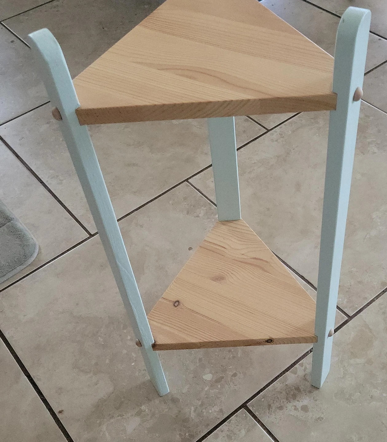 Corner Shelf Unit