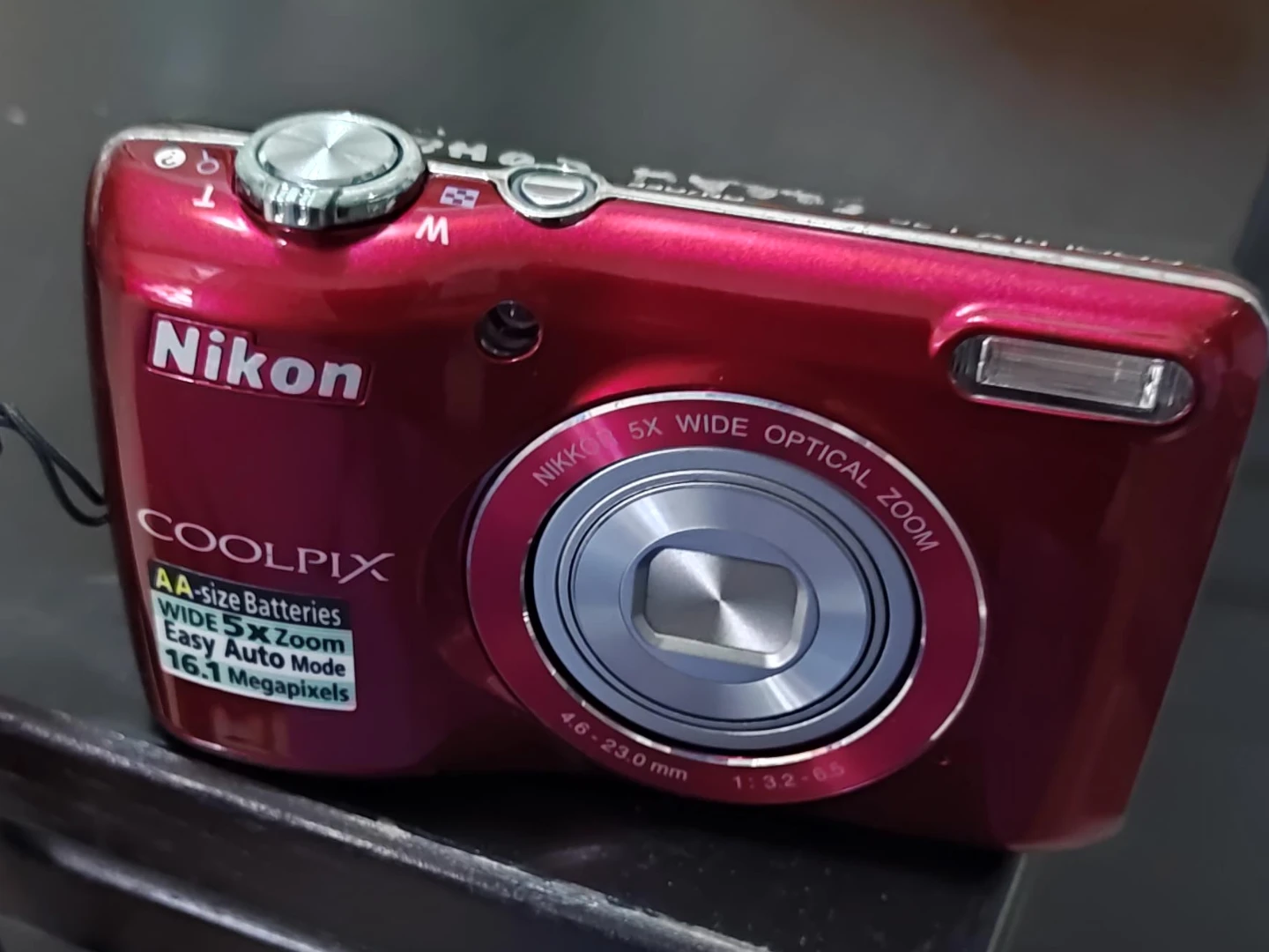 Nikon COOLPIX 16.1 Megapixel Digital Camera