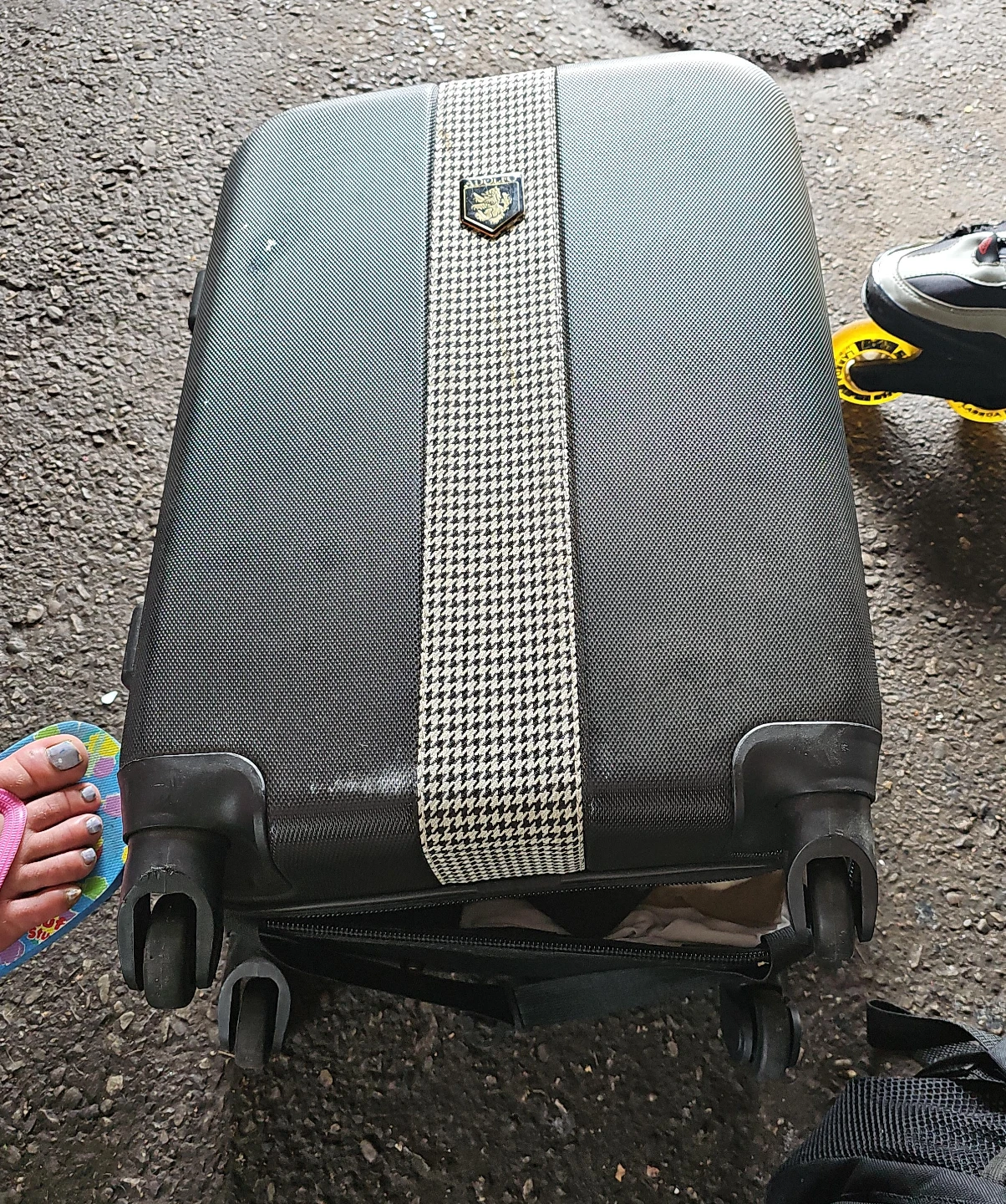 Luggage Suitcase with Key