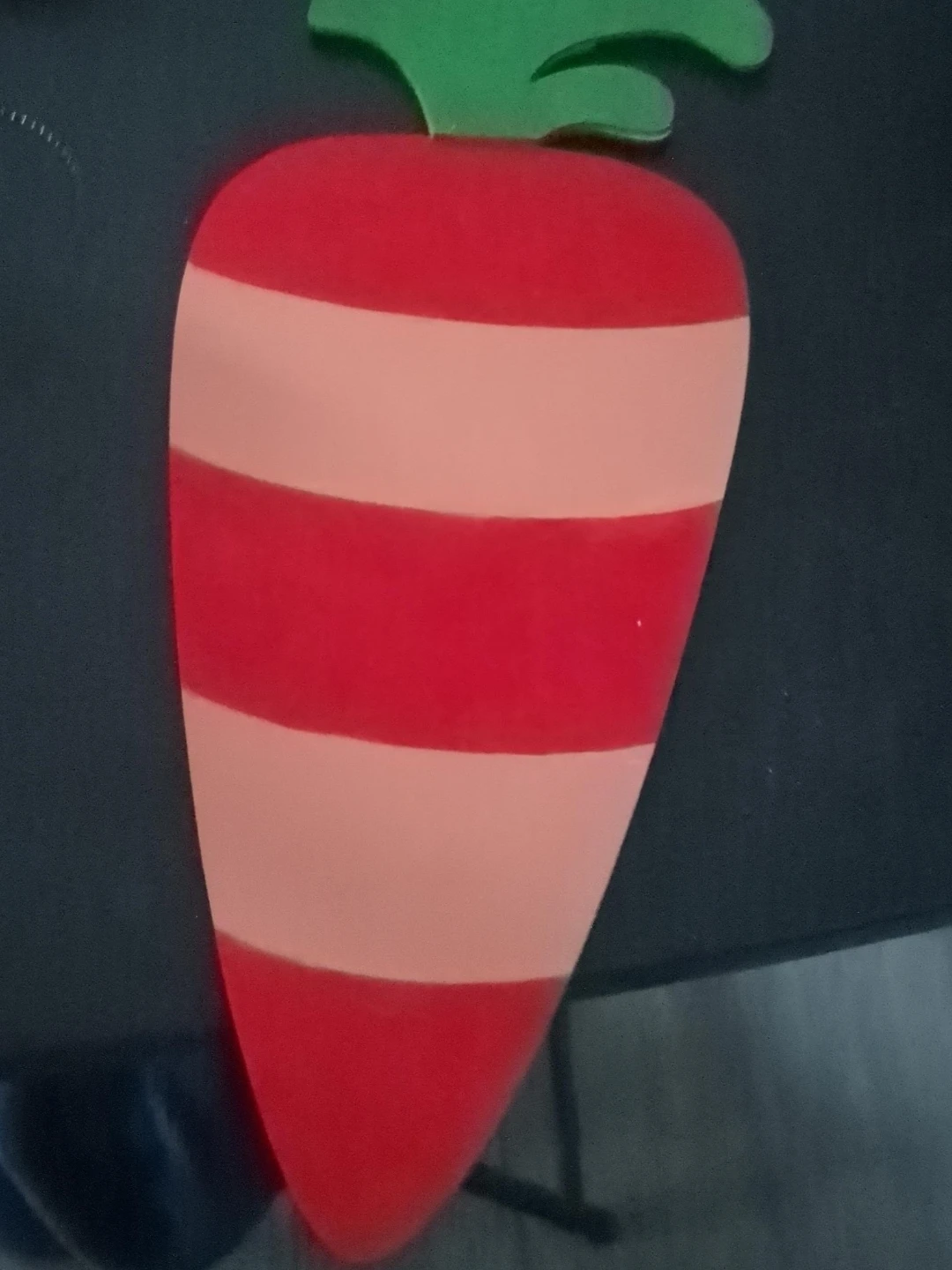 Decorative Carrot Wall Hanging