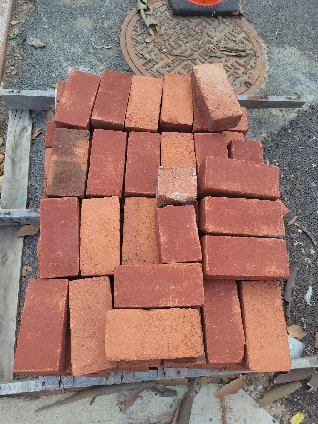 Red Bricks - Pack of 70