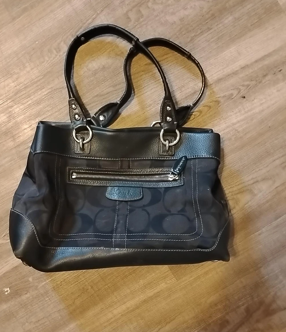 Coach Shoulder Purse - photo 2