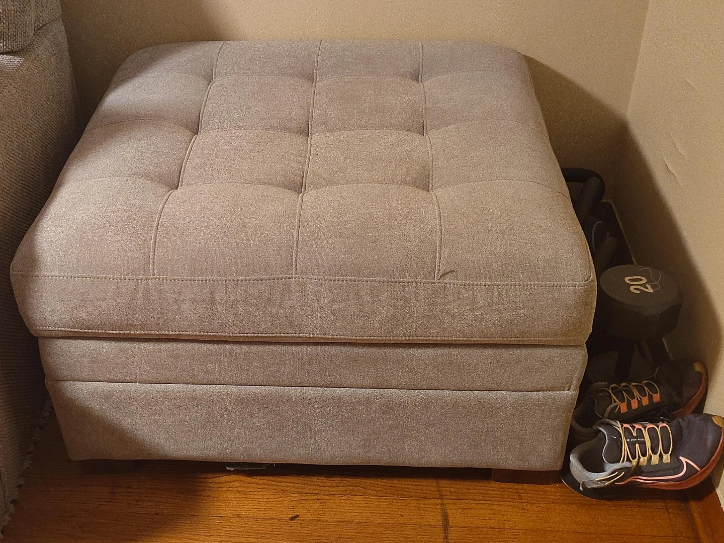 Tufted Upholstered Storage Ottoman