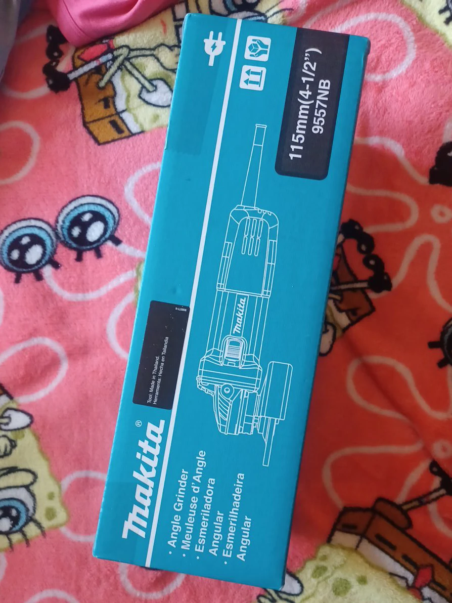 Makita 115mm Angle Grinder 9557NB