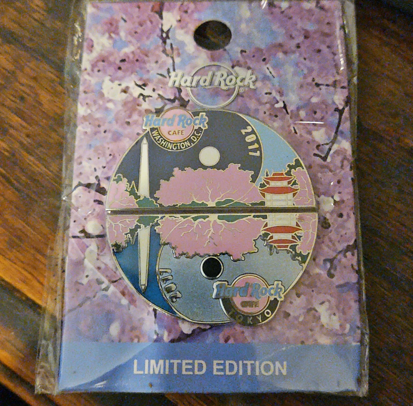 Hard Rock Cafe Washington D.C. Tokyo 2017 Limited Edition Pin