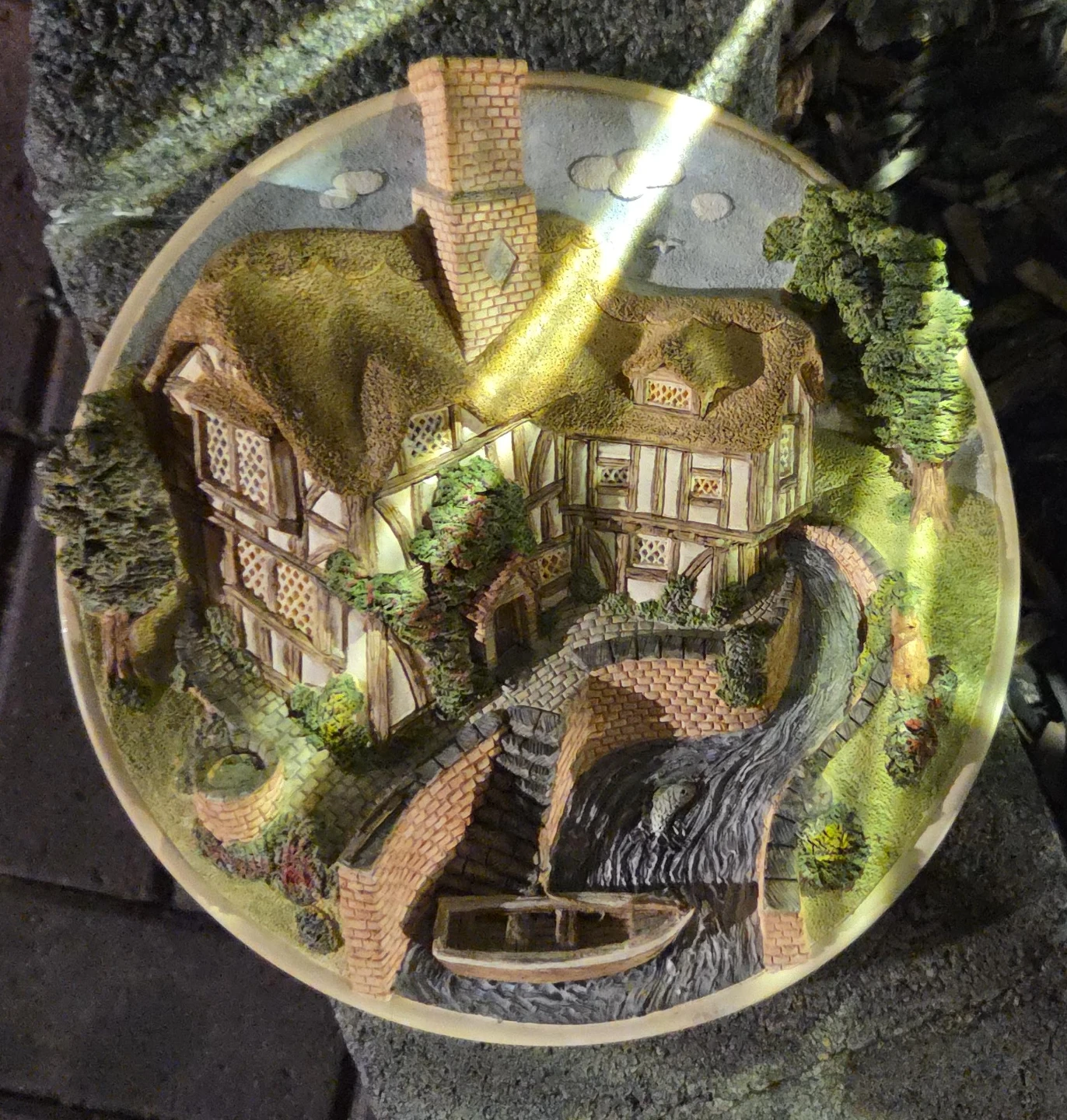 Decorative Cottage Scene Plate