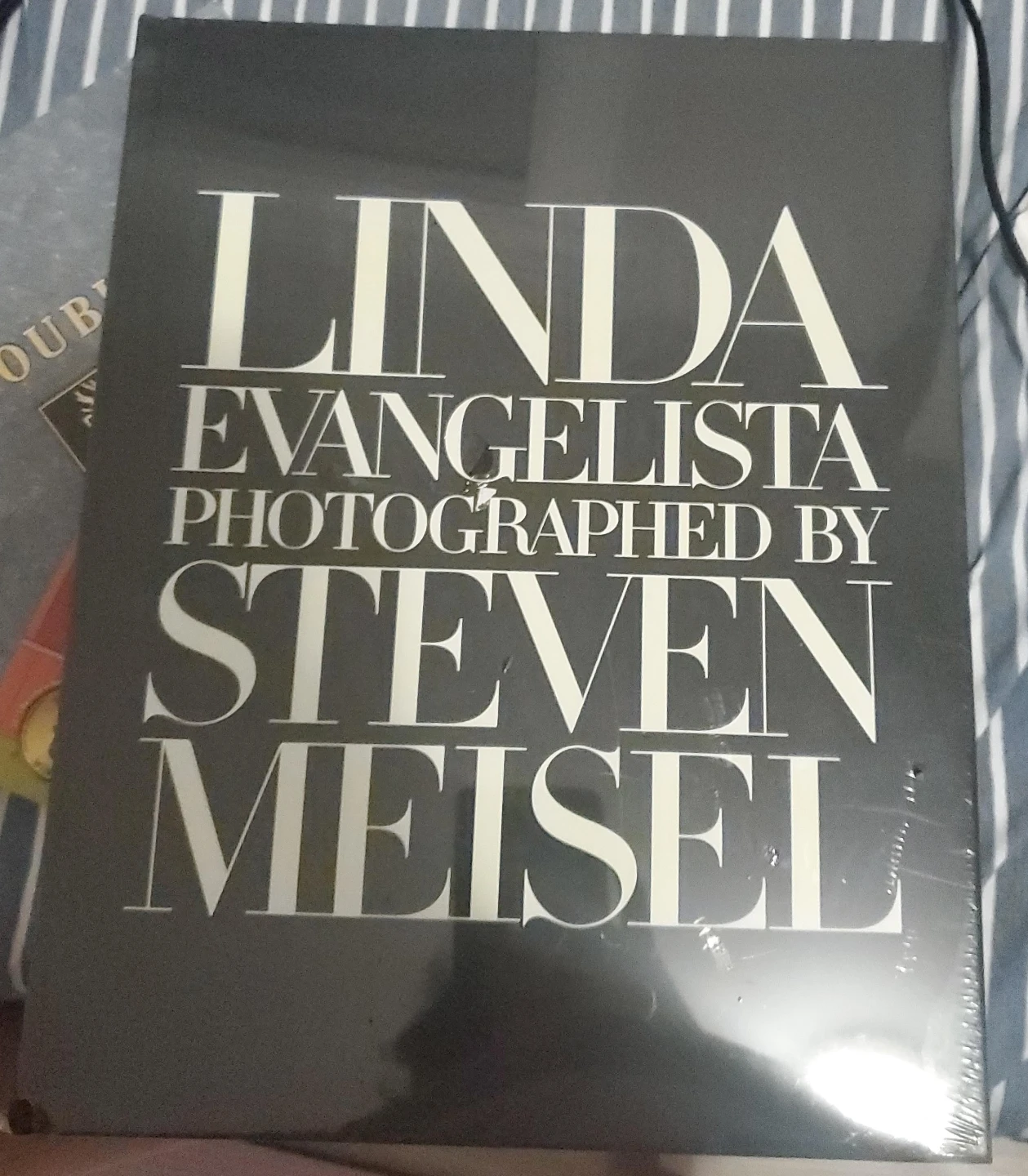 Linda Evangelista Photographed by Steven Meisel Book