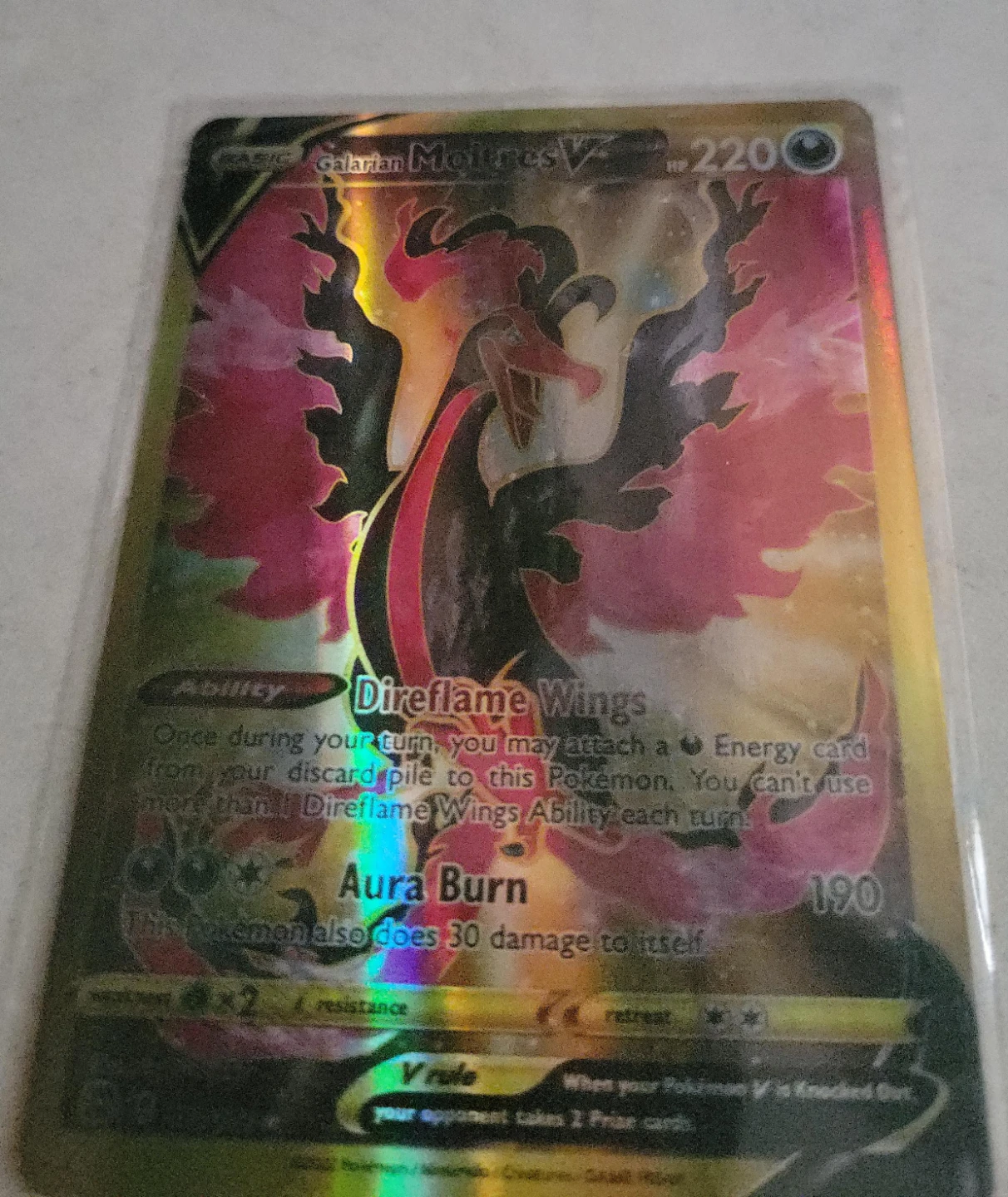 Galarian Moltres V Pokemon Card