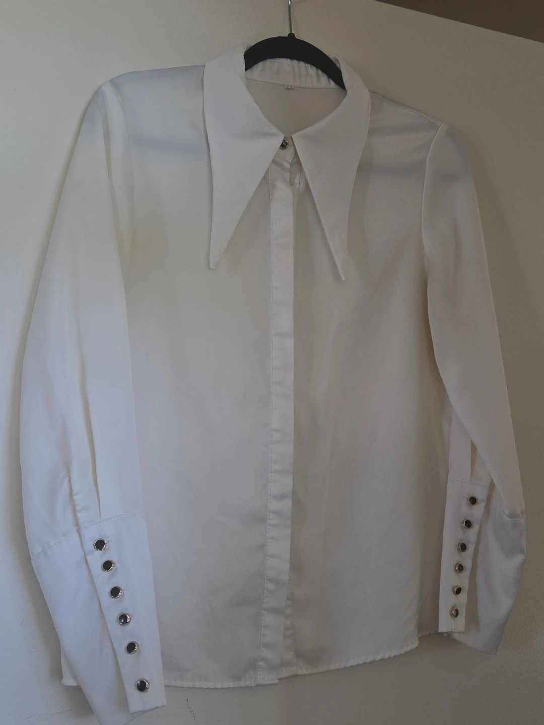 White Button-Up Blouse with Collar and Snap Cuffs