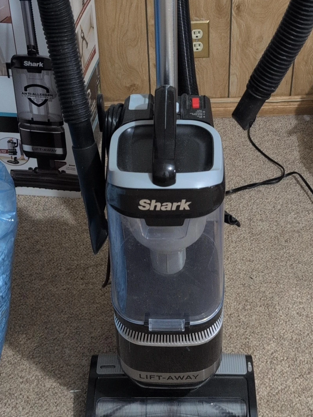 Shark Lift-Away Vacuum Cleaner