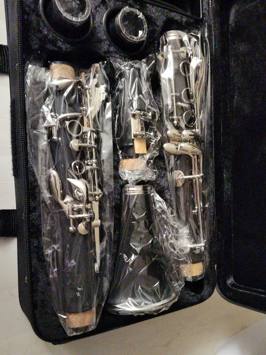 Clarinet with Case, Cleaning Cloth, and Gloves - photo 2
