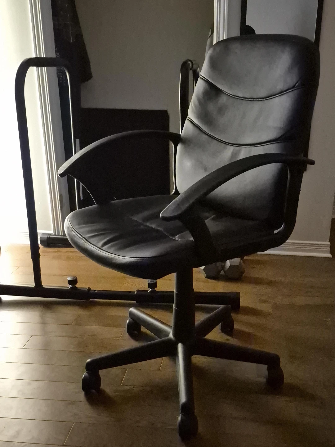Black Faux Leather Office Chair