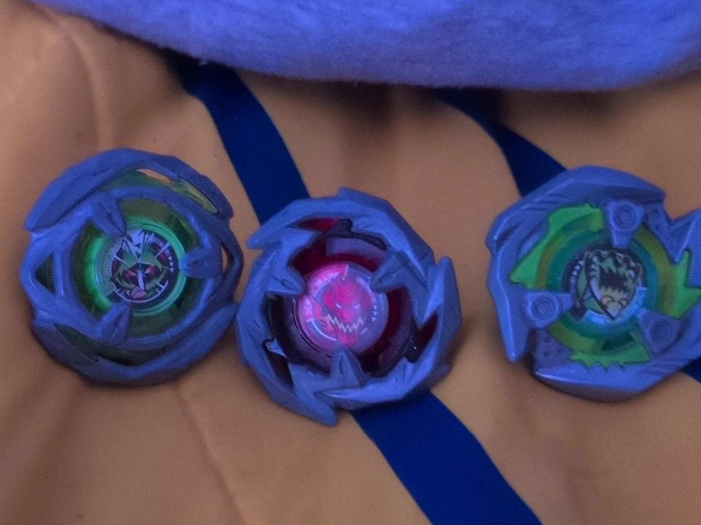 Beyblade Lot (3 pieces)