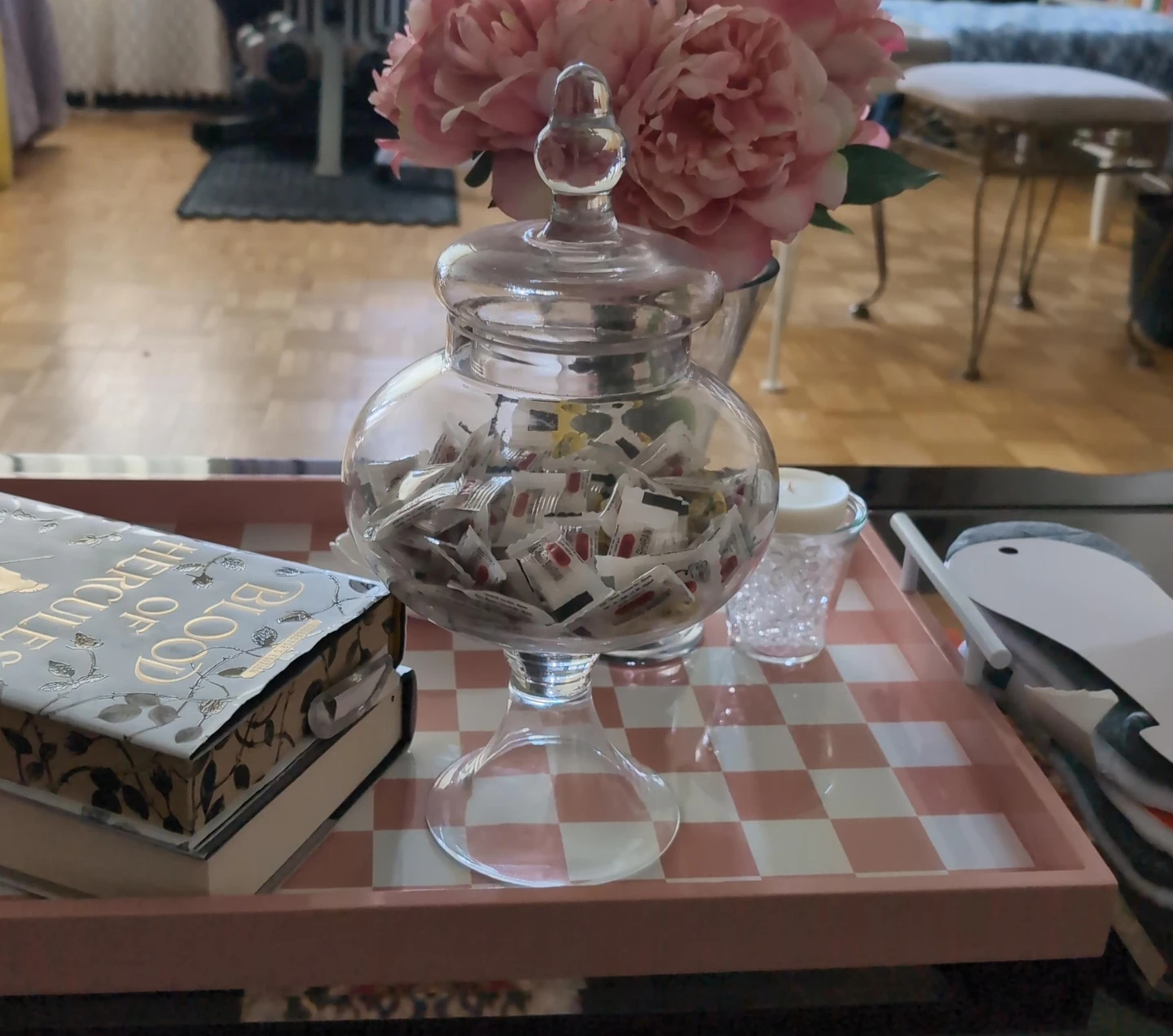 Apothecary jar