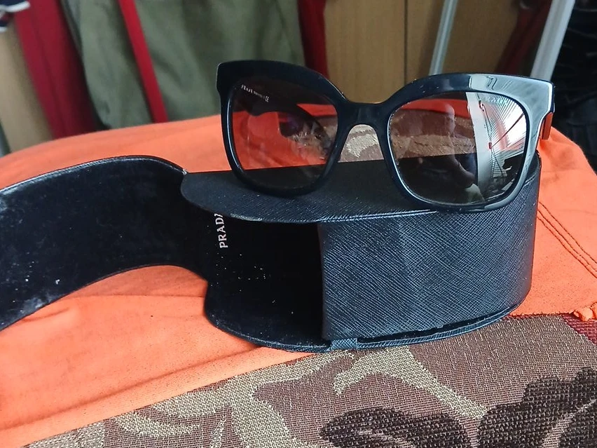 Prada Sunglasses - Black