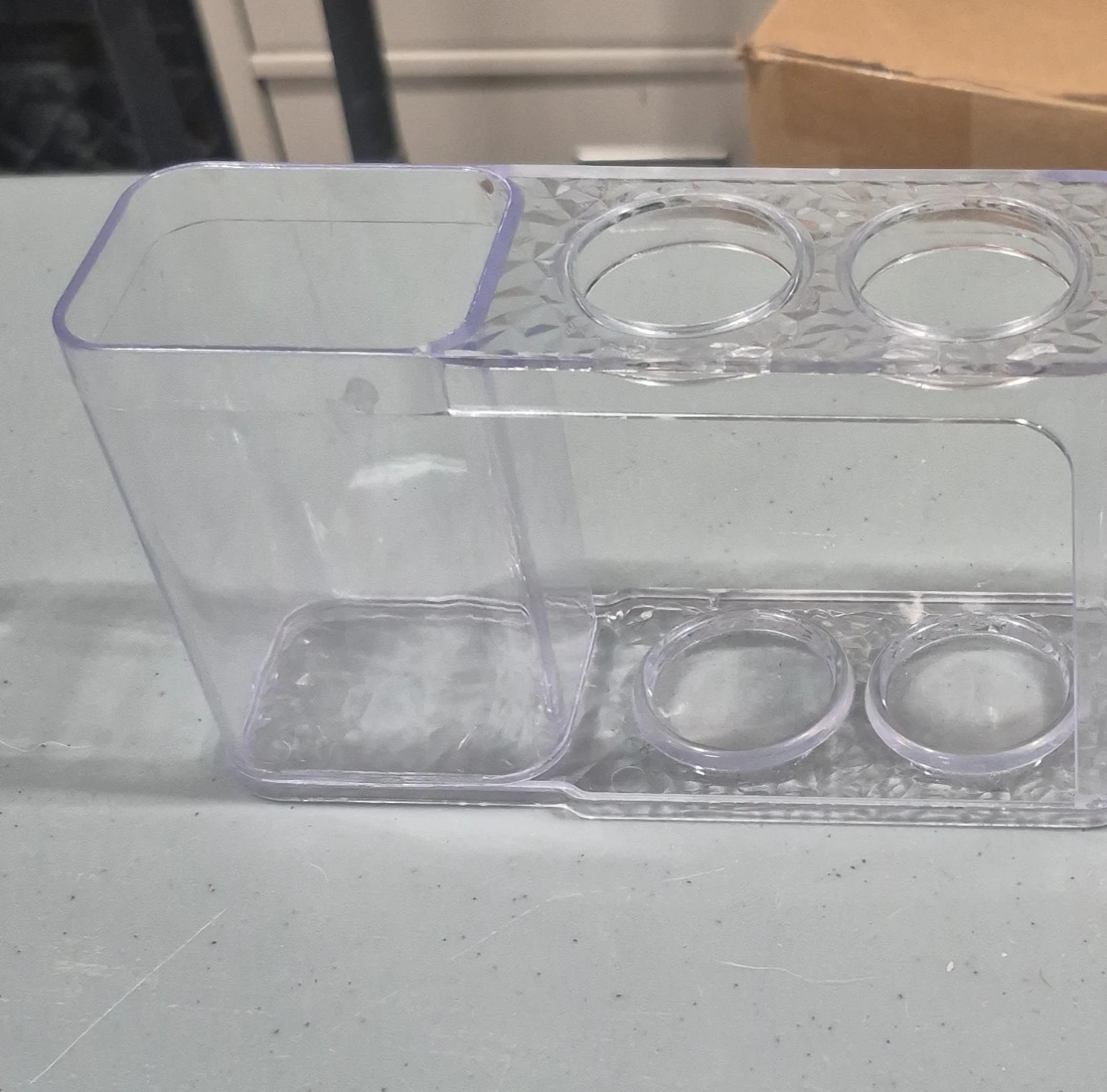 Clear Plastic Toothbrush Holder Organizer