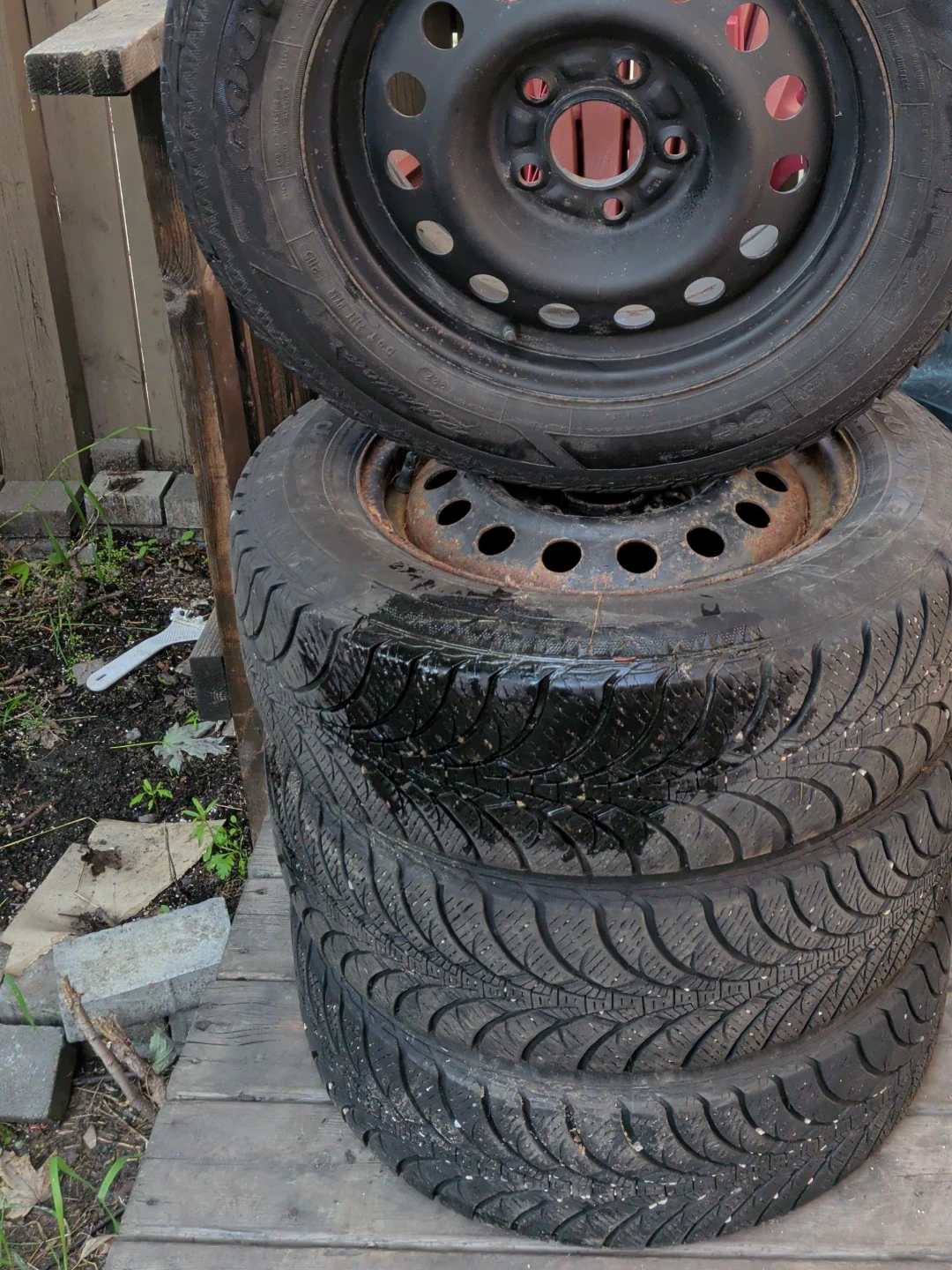 195/65 R15  Winter Tires on Rims