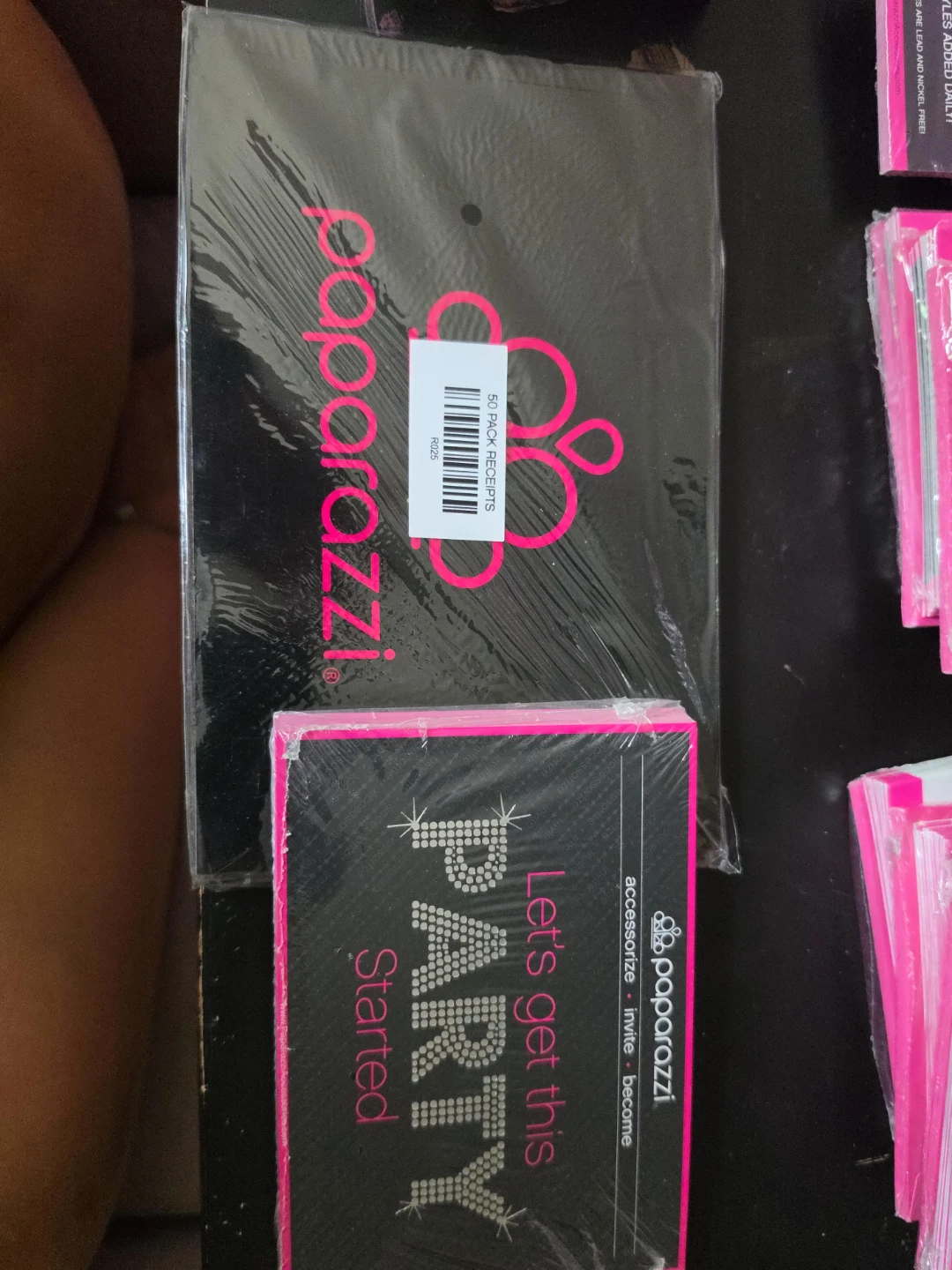 Paparazzi Party Invitations & Receipts Set