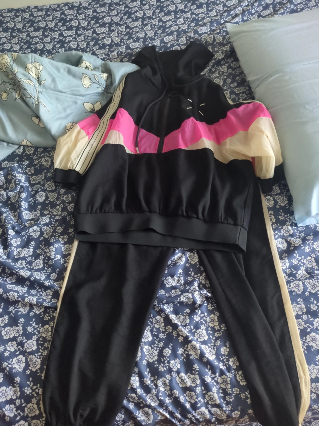 Women's Tracksuit Set