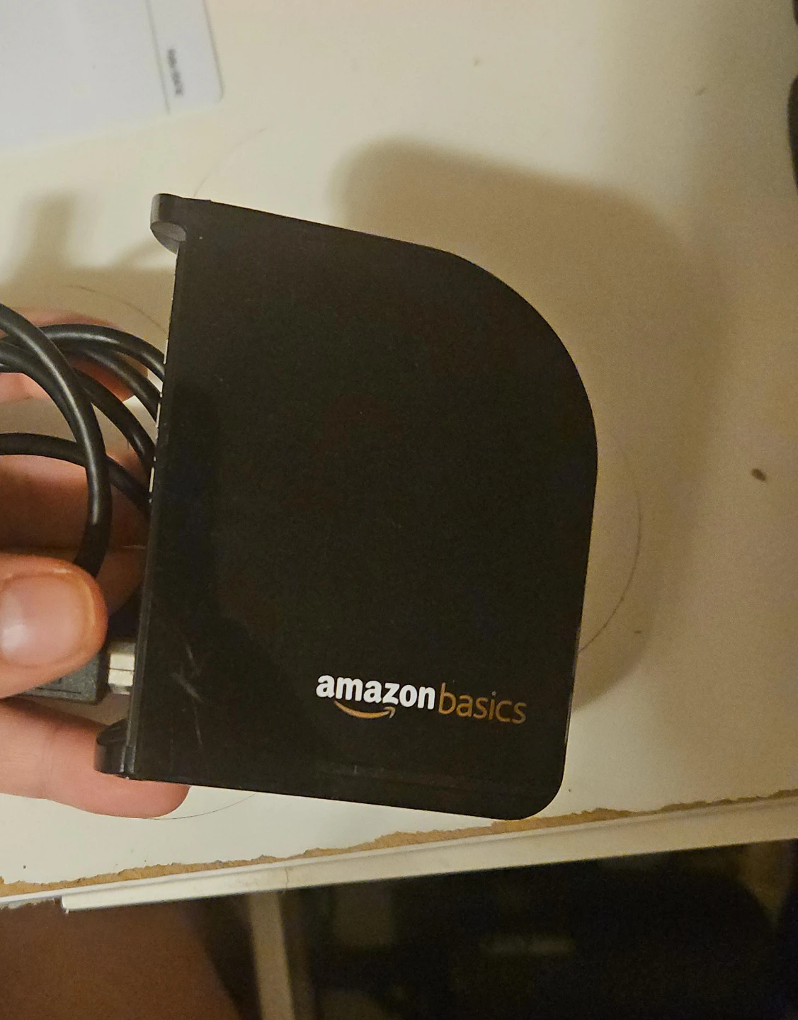Amazon Basics 7-Port USB 2.0 Hub