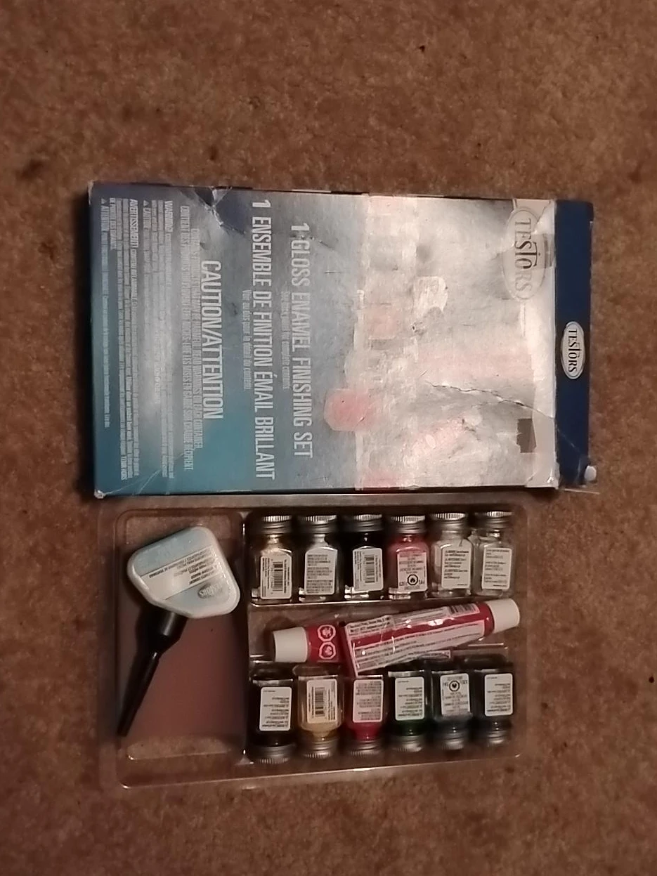 Testors gloss emamel finishing set