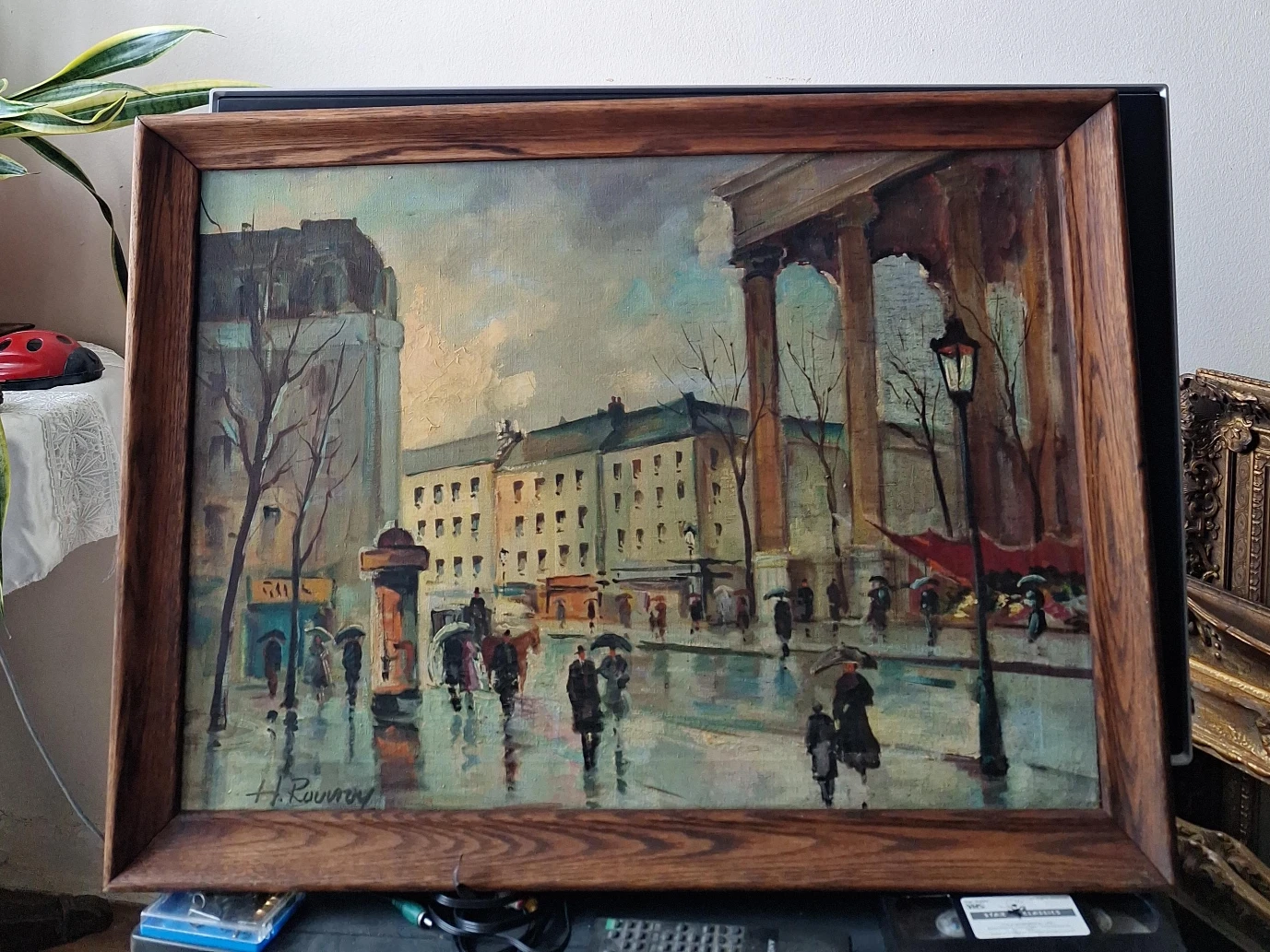 H. Ruvroy Oil Painting of Parisian Street Scene