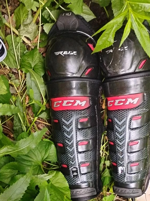 CCM Hockey Shin Guards