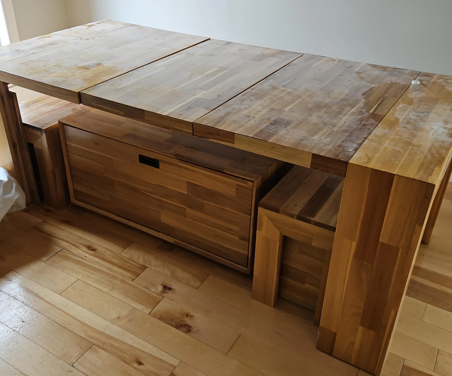 Wooden Extendable Dining Table with Storage Drawer