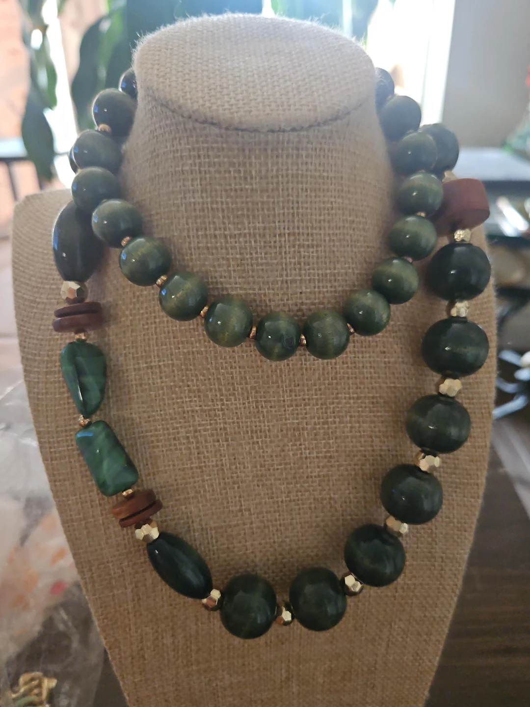 Green Beaded Necklace Set