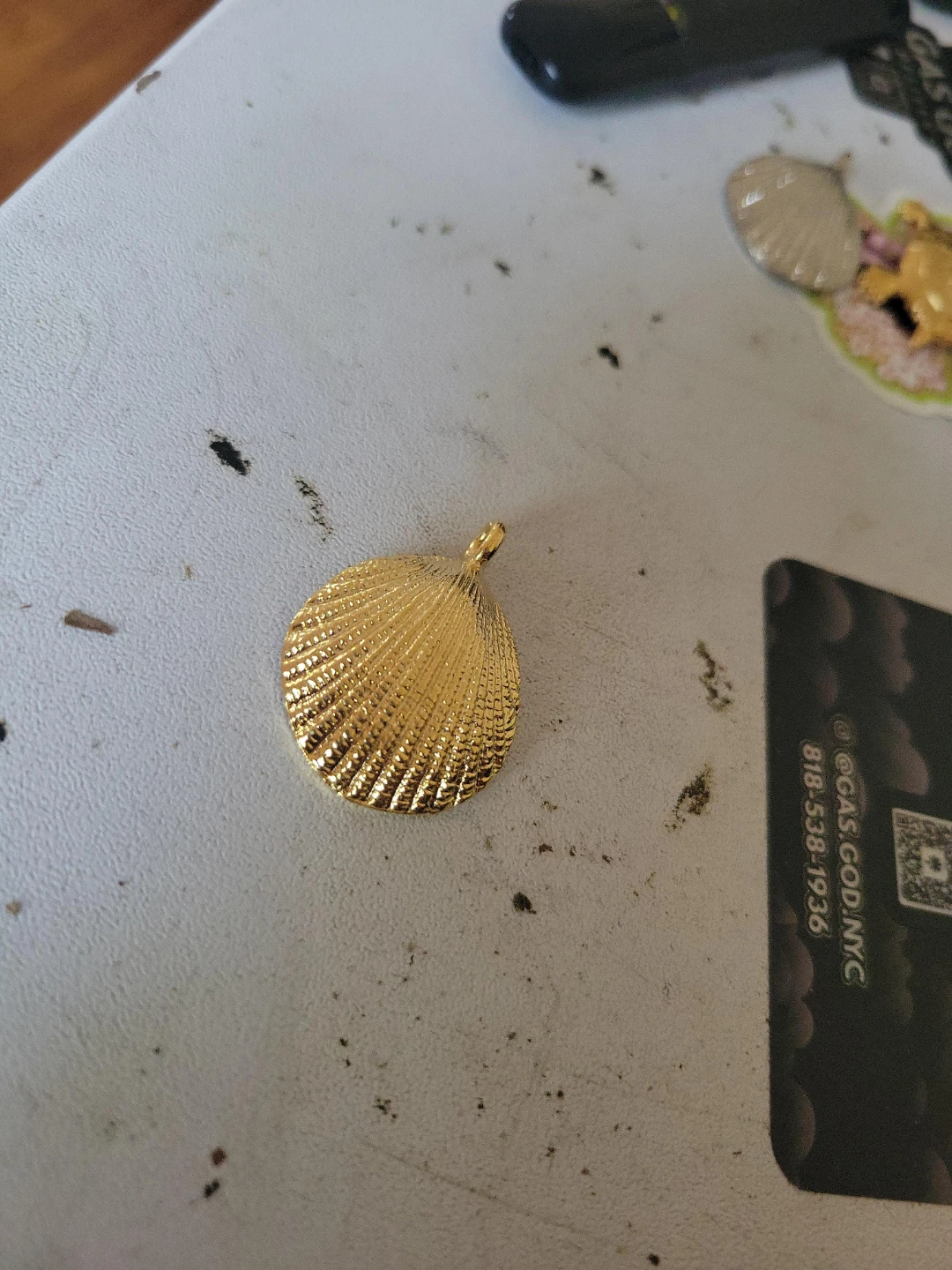 Gold Shell Pendant Charm