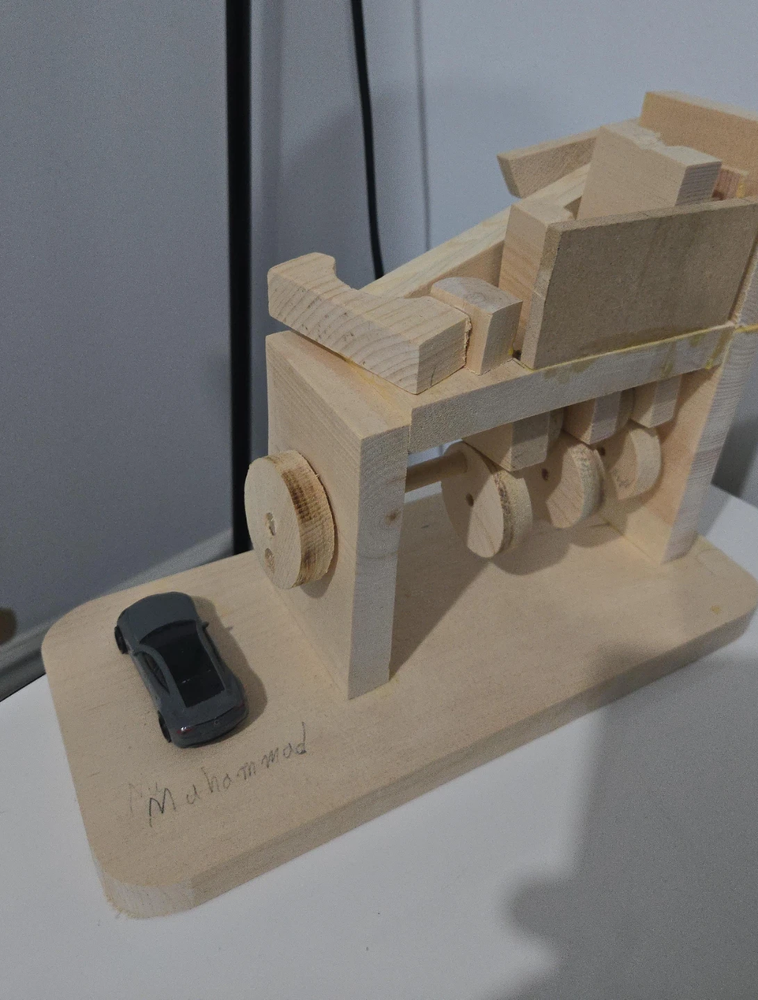 Wooden Mechanical marbles machine Model - photo 3