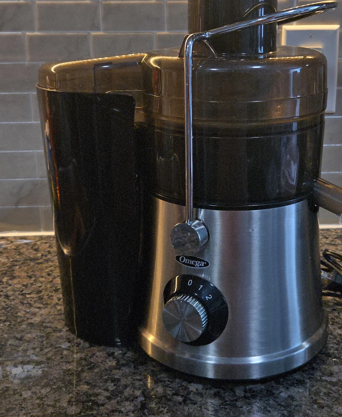 Omega Juicer