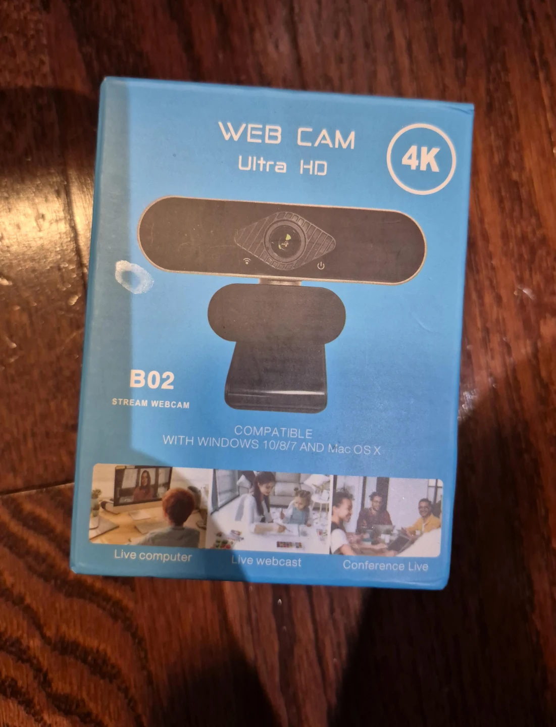 4K Ultra HD Webcam with Built-in Microphone