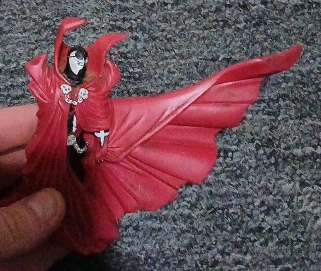Spawn Action Figure Red Cape