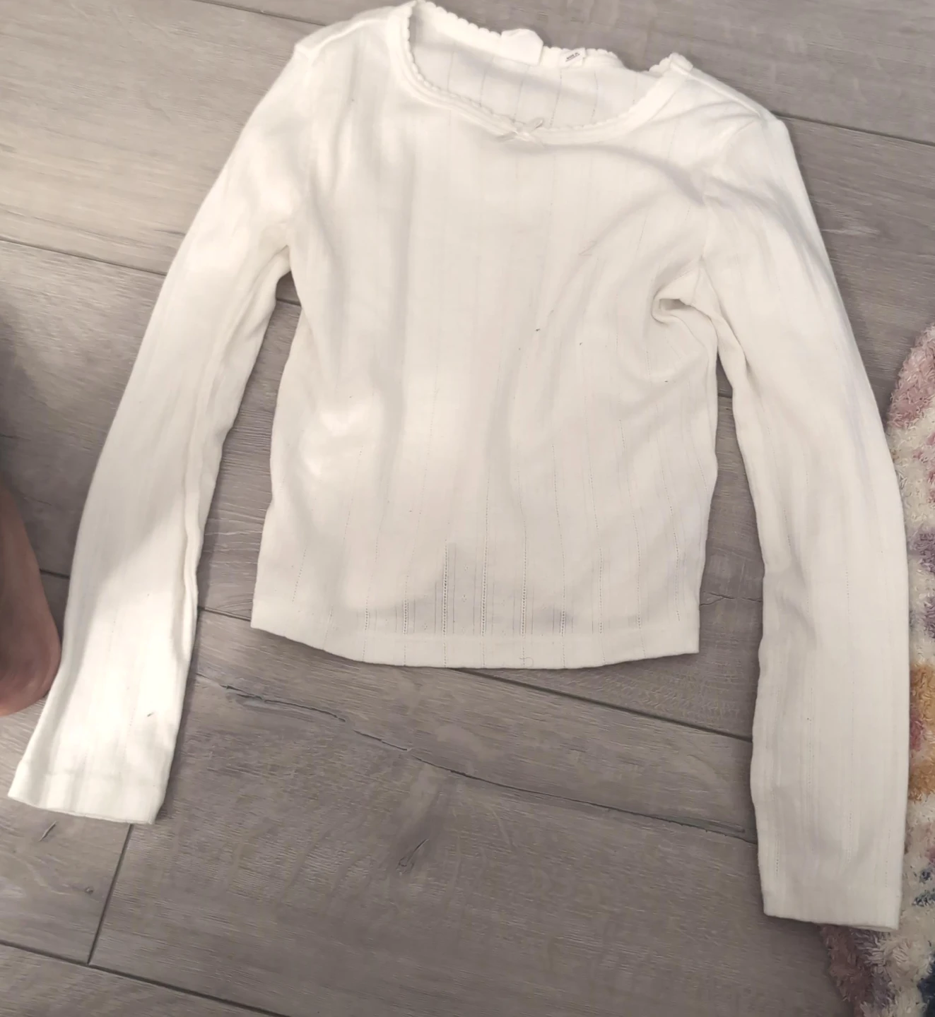 White long-sleeve shirt