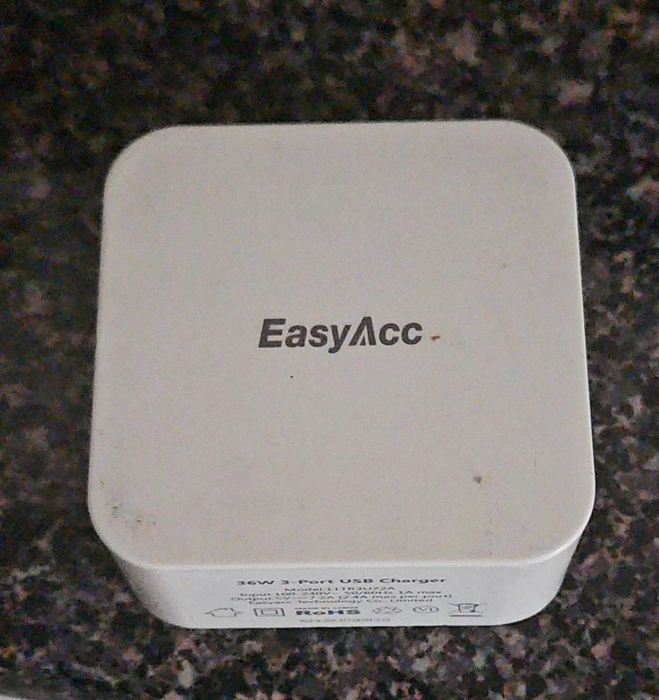 EasyAcc 36W 3-Port USB Charger