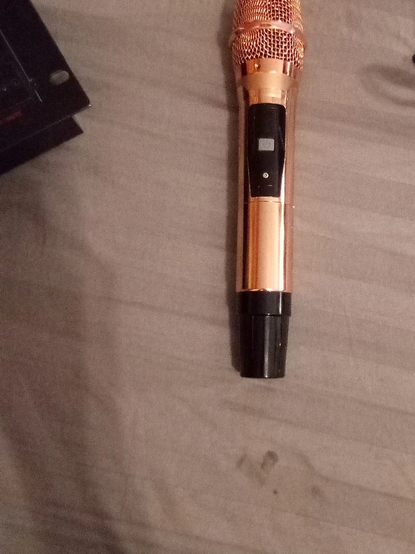 Rose Gold Wireless Microphone