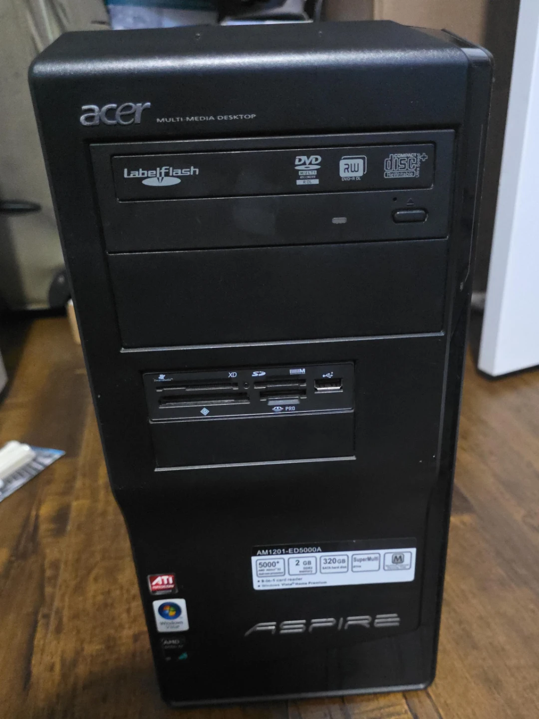 Acer Aspire AM1201-ED5000A Desktop