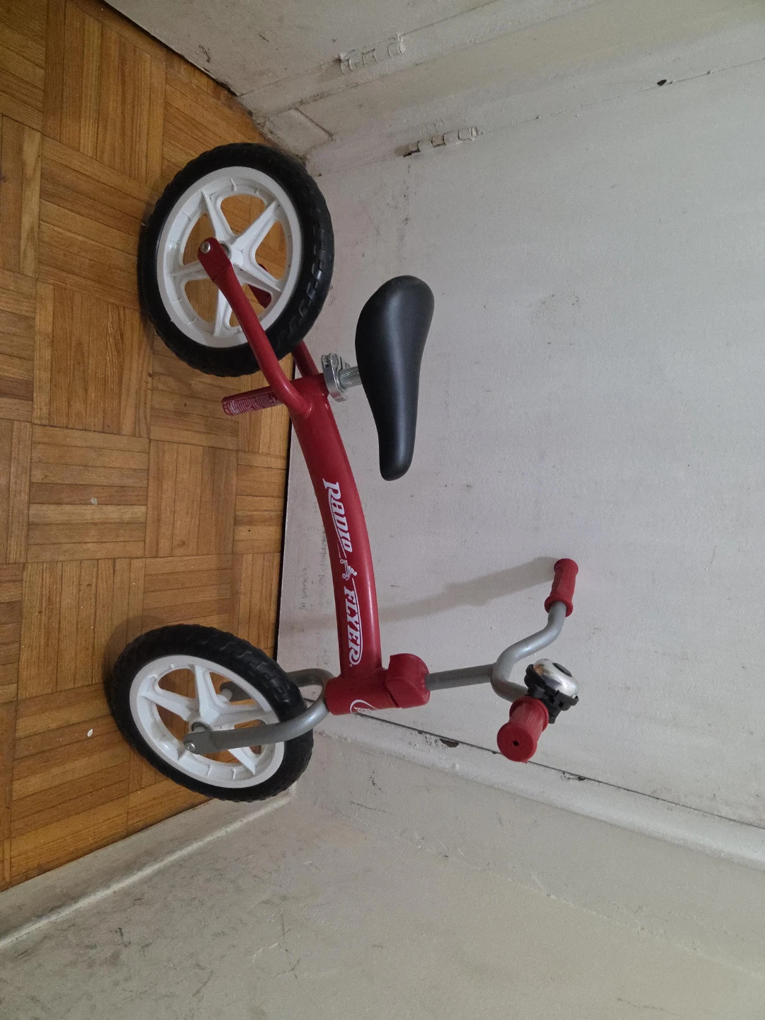 Radio Flyer Red Balance Bike