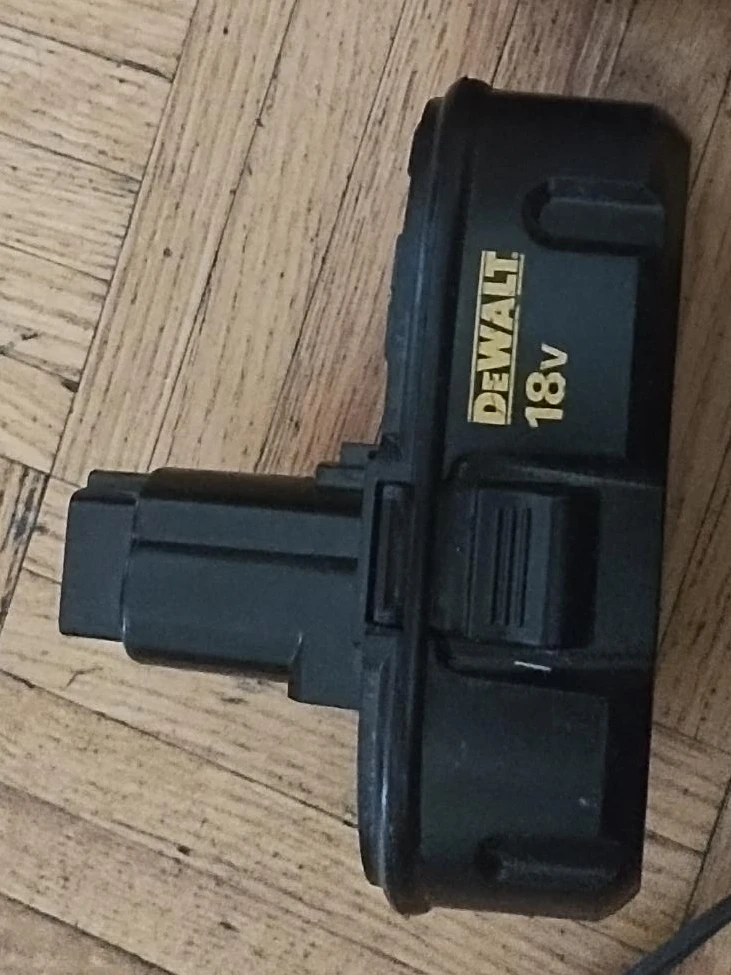 DeWalt 18V Battery Pack