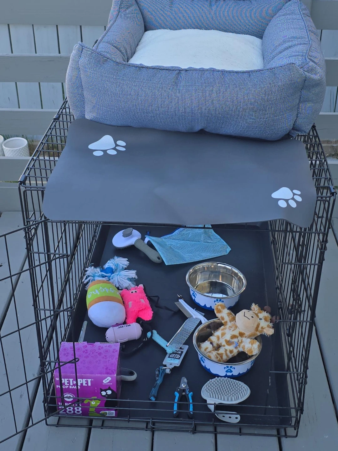 Dog Crate with Accessories